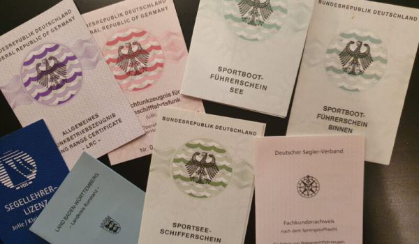Bootsführerschein verschiedene Bootsführerscheine und Funkscheine