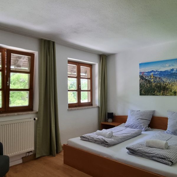 Nr.4 Schlafzimmer 1